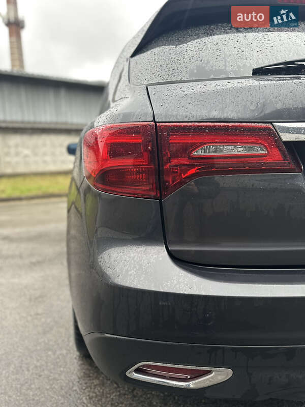 Позашляховик / Кросовер Acura MDX 2016 в Києві