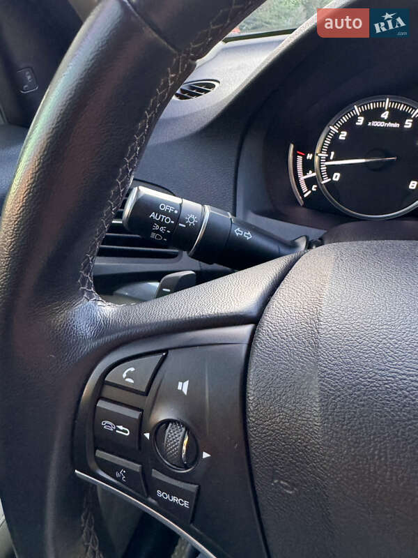 Позашляховик / Кросовер Acura MDX 2013 в Києві фото 34 Позашляховик / Кросовер Acura MDX 2013 в Києві