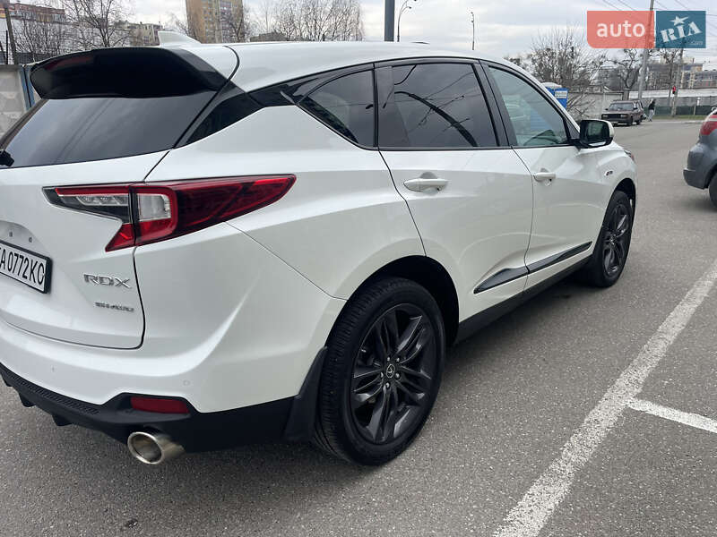 Внедорожник / Кроссовер Acura RDX 2018 в Киеве