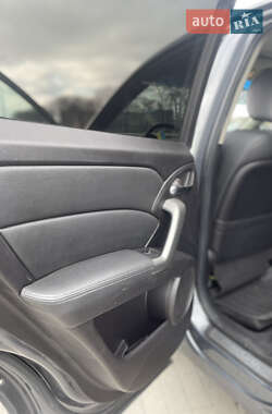 Позашляховик / Кросовер Acura RDX 2011 в 