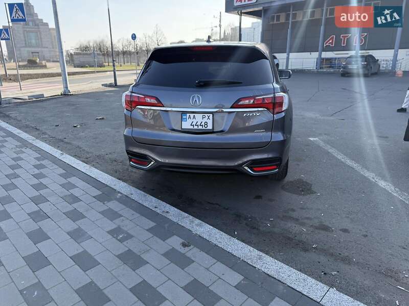 Внедорожник / Кроссовер Acura RDX 2016 в Киеве
