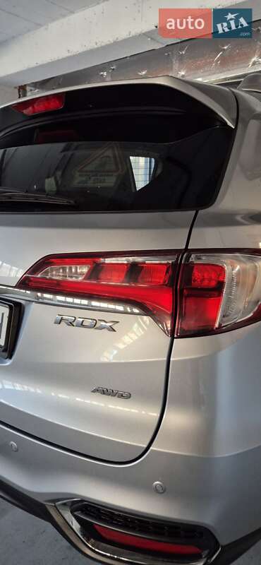 Внедорожник / Кроссовер Acura RDX 2016 в Ужгороде