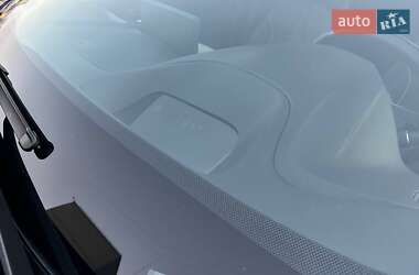 Позашляховик / Кросовер Acura RDX 2018 в 