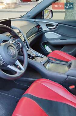 Позашляховик / Кросовер Acura RDX 2020 в 