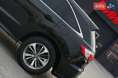 Внедорожник / Кроссовер Acura RDX 2016 в 