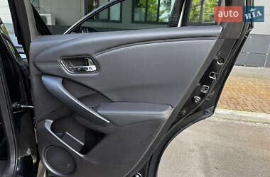 Внедорожник / Кроссовер Acura RDX 2015 в 