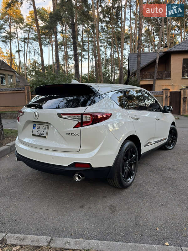 Внедорожник / Кроссовер Acura RDX 2018 в Чернигове