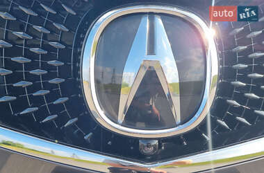 Внедорожник / Кроссовер Acura RDX 2018 в 