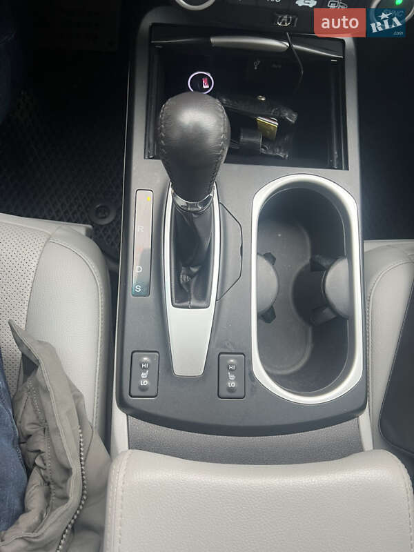 Позашляховик / Кросовер Acura RDX 2015 в Києві