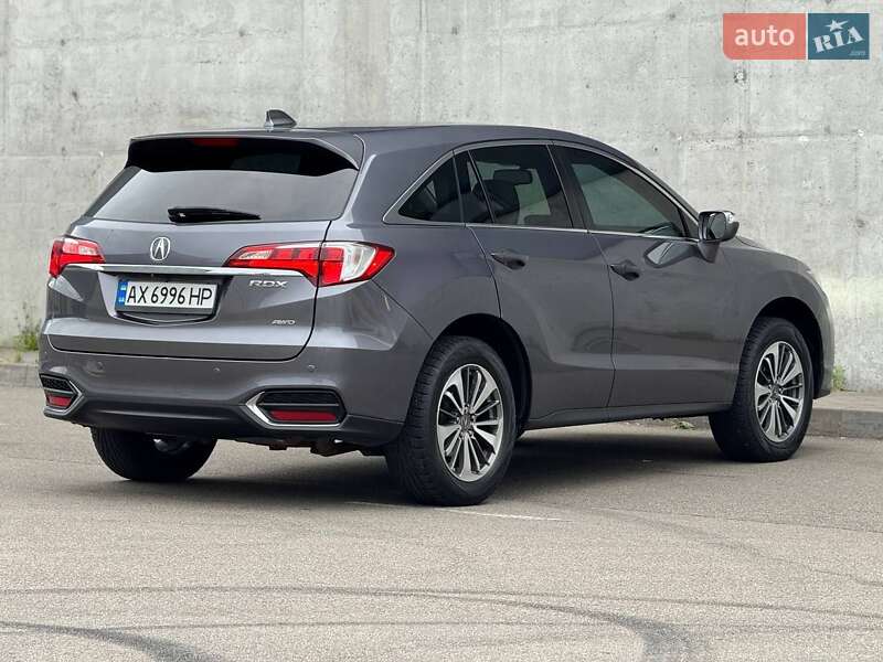 Внедорожник / Кроссовер Acura RDX 2016 в Киеве