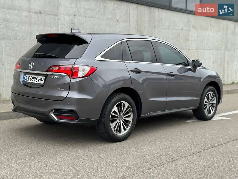 Внедорожник / Кроссовер Acura RDX 2016 в Киеве