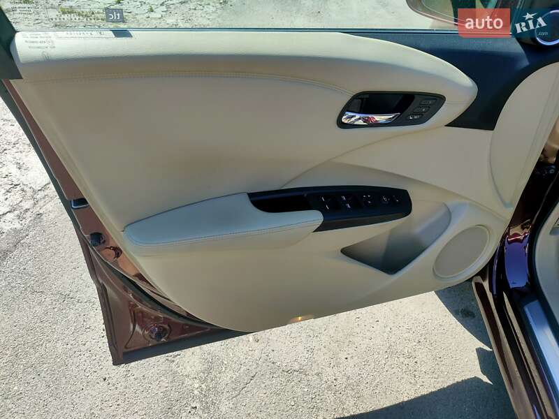 Внедорожник / Кроссовер Acura RDX 2014 в Киеве