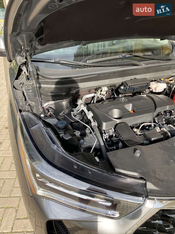 Позашляховик / Кросовер Acura RDX 2024 в Києві
