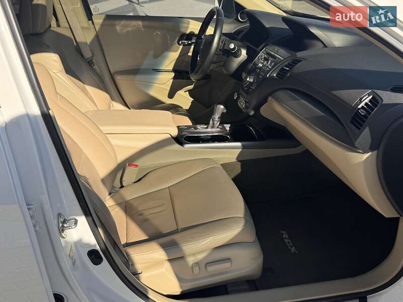 Внедорожник / Кроссовер Acura RDX 2013 в Киеве
