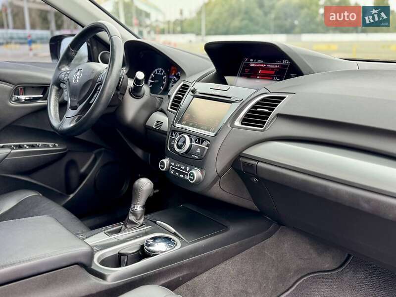 Внедорожник / Кроссовер Acura RDX 2015 в Киеве
