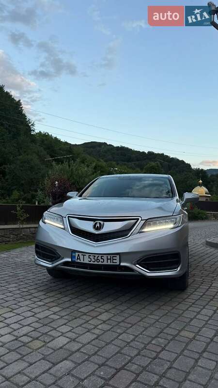 Внедорожник / Кроссовер Acura RDX 2017 в Надворной