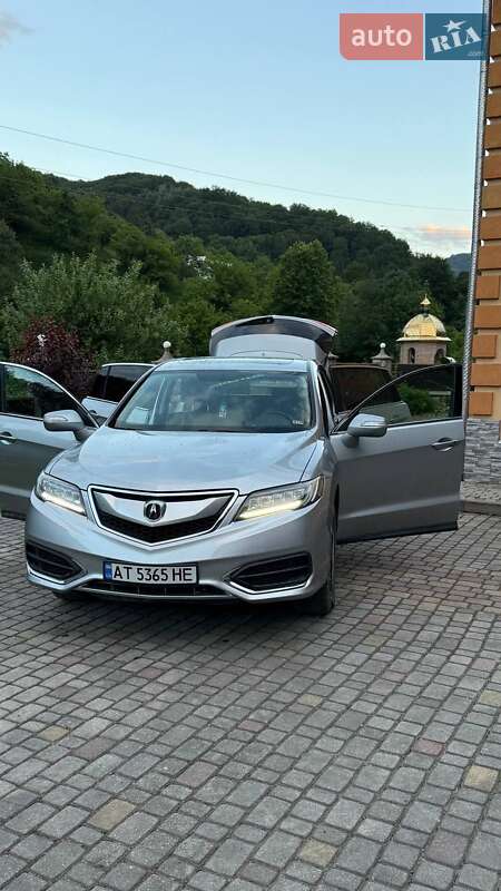 Внедорожник / Кроссовер Acura RDX 2017 в Надворной