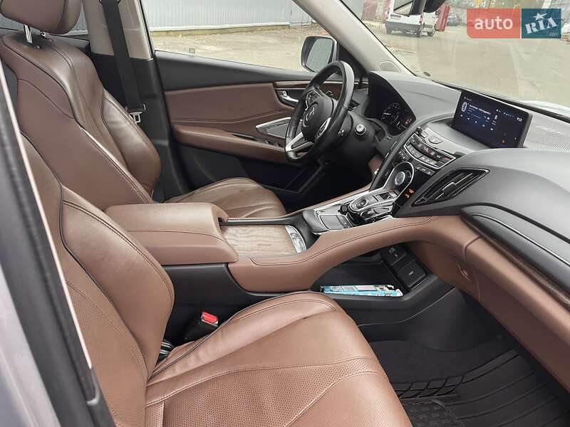 Внедорожник / Кроссовер Acura RDX 2018 в Киеве