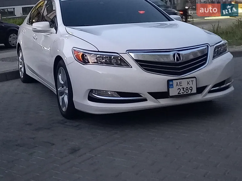 Acura RLX 2013