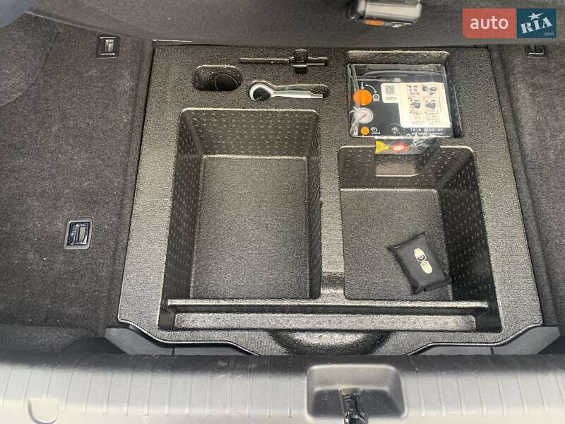Седан Acura RLX 2020 в Киеве