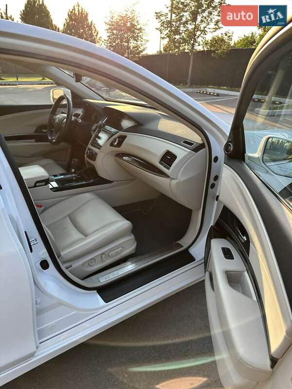 Седан Acura RLX 2016 в Києві