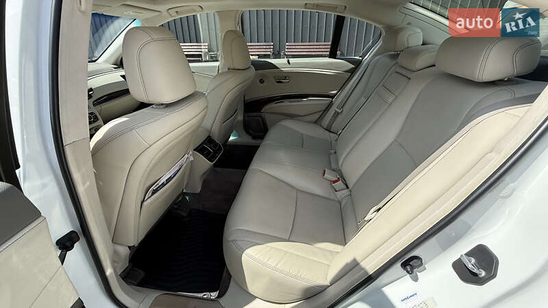 Седан Acura RLX 2015 в Ровно