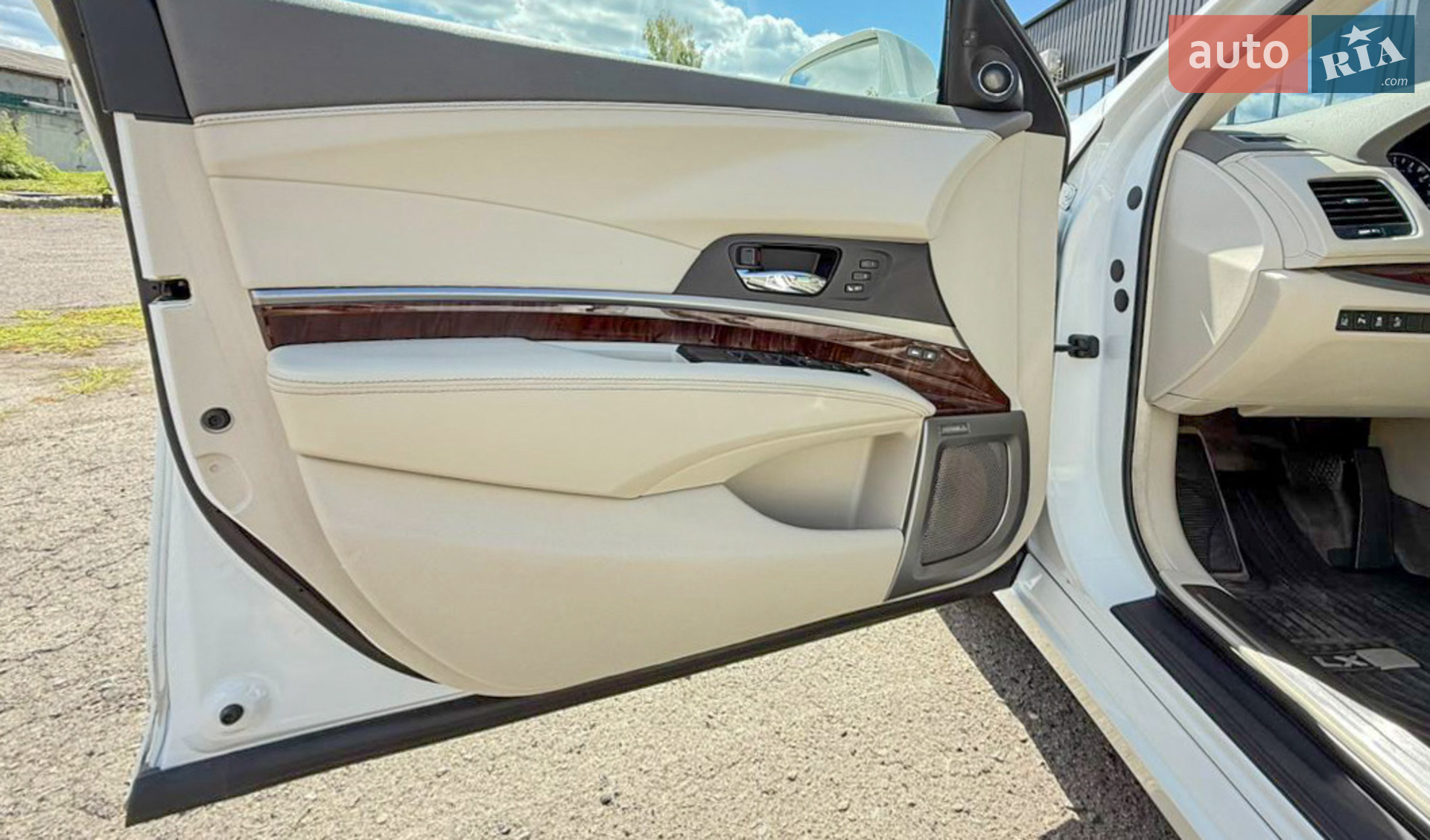 2015 Acura RLX - мініатюра 10