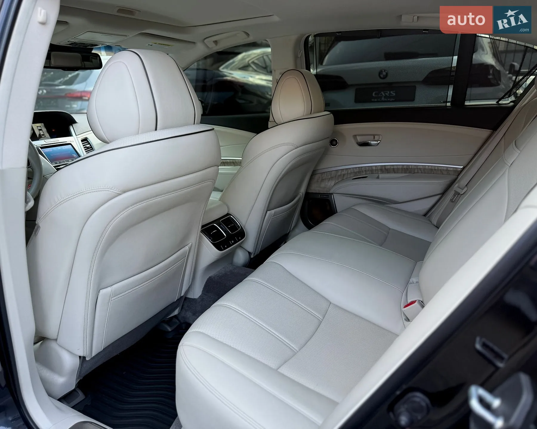 2018 Acura RLX - мініатюра 13