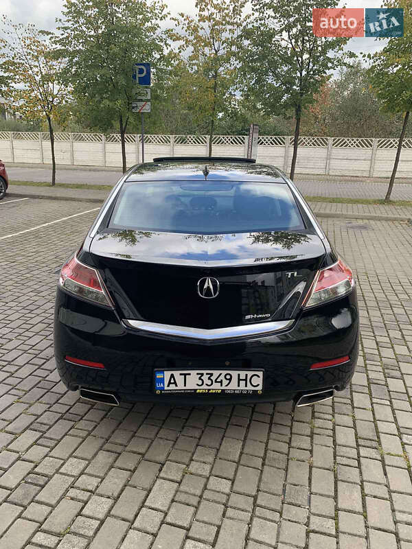 Седан Acura TL 2013 в Івано-Франківську