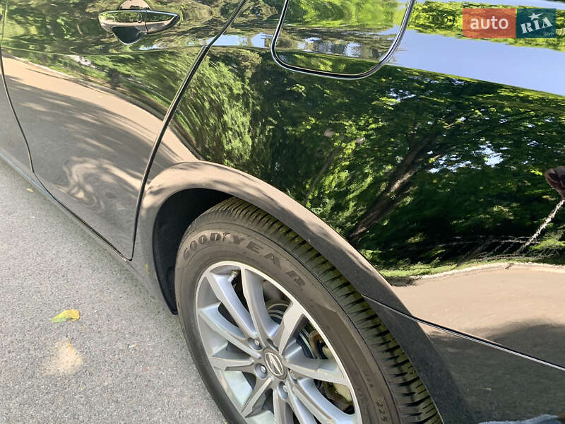 Седан Acura TLX 2017 в Киеве