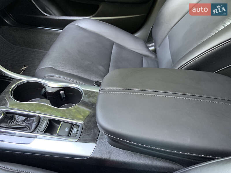 Седан Acura TLX 2017 в Киеве