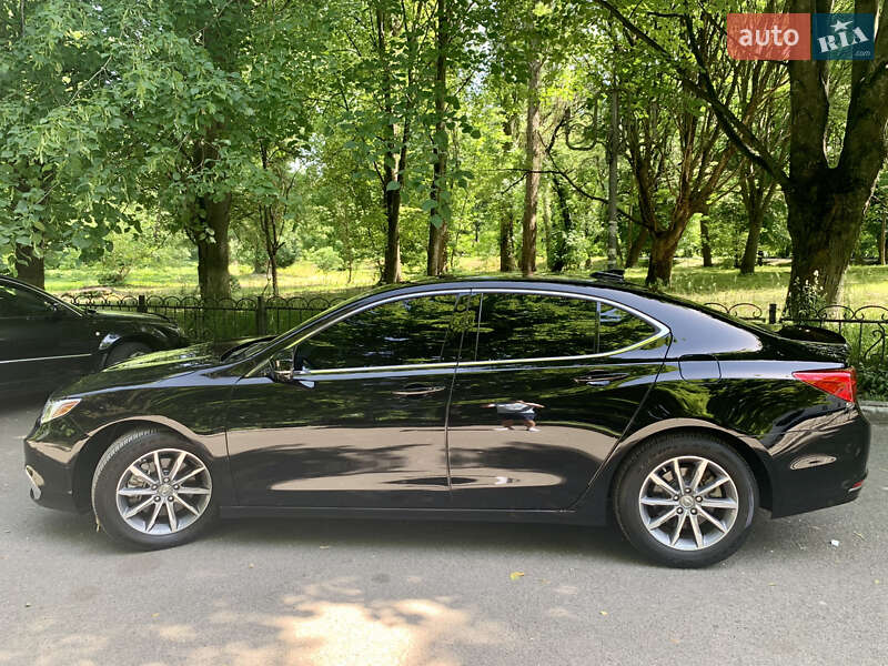 Седан Acura TLX 2017 в Киеве