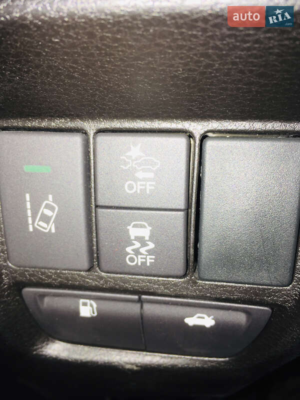 Седан Acura TLX 2018 в Львове