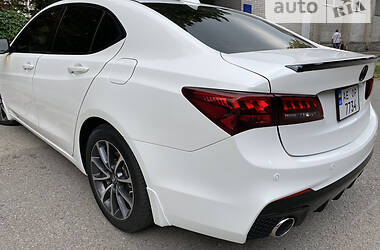 Седан Acura TLX 2016 в Днепре