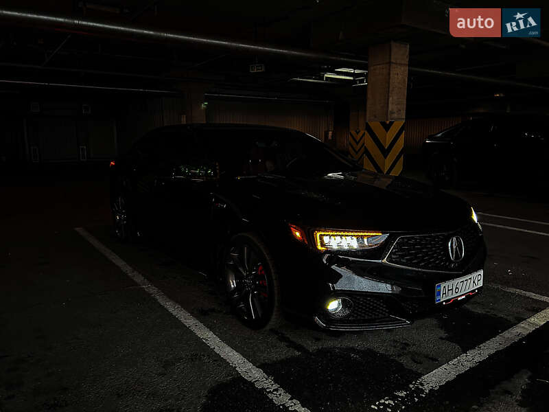 Седан Acura TLX 2018 в Днепре