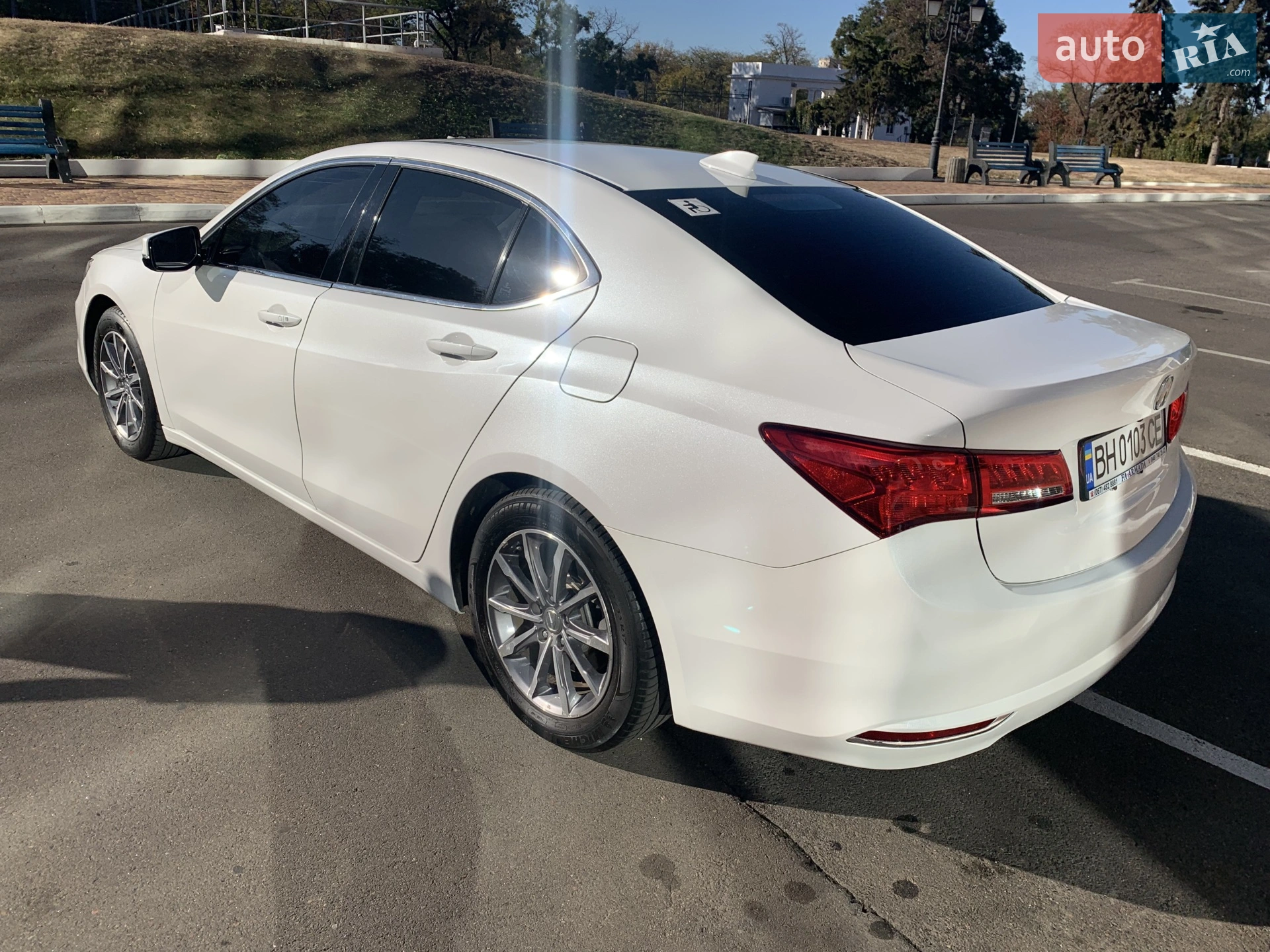 2019 Acura TLX - мініатюра 8