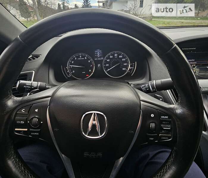 Седан Acura TLX 2016 в Сваляве