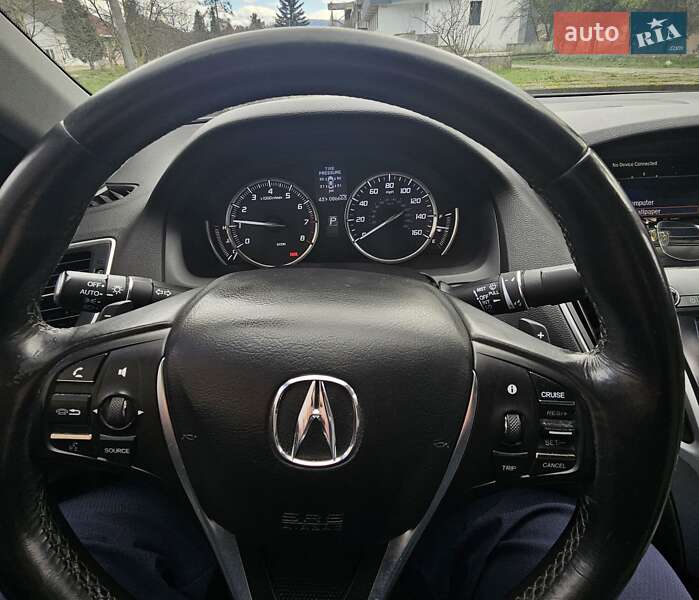 Седан Acura TLX 2016 в Сваляве