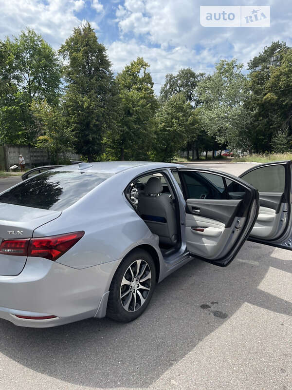 Седан Acura TLX 2015 в Шостке