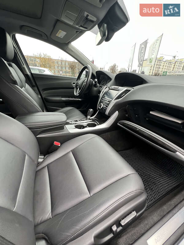 Седан Acura TLX 2017 в Киеве