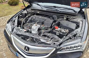 Седан Acura TLX 2015 в Стрые