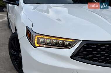 Седан Acura TLX 2018 в 