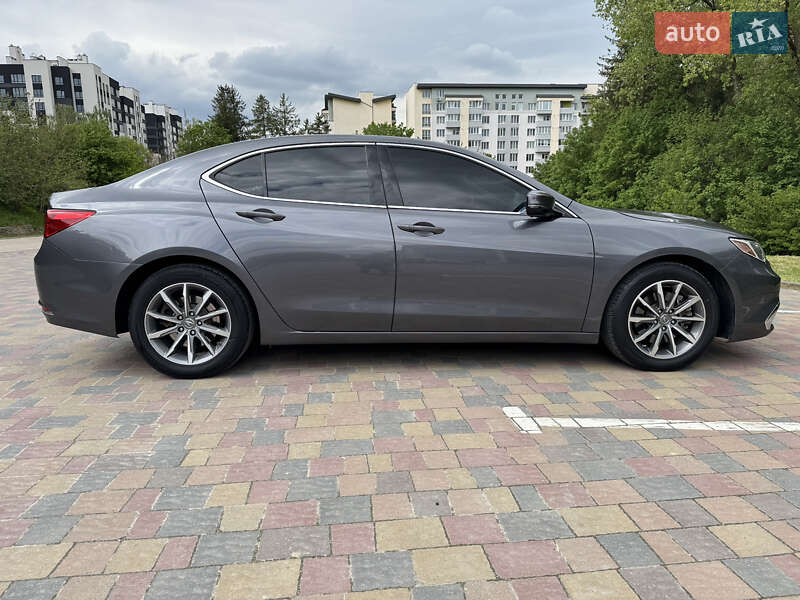 Седан Acura TLX 2018 в Тернополі