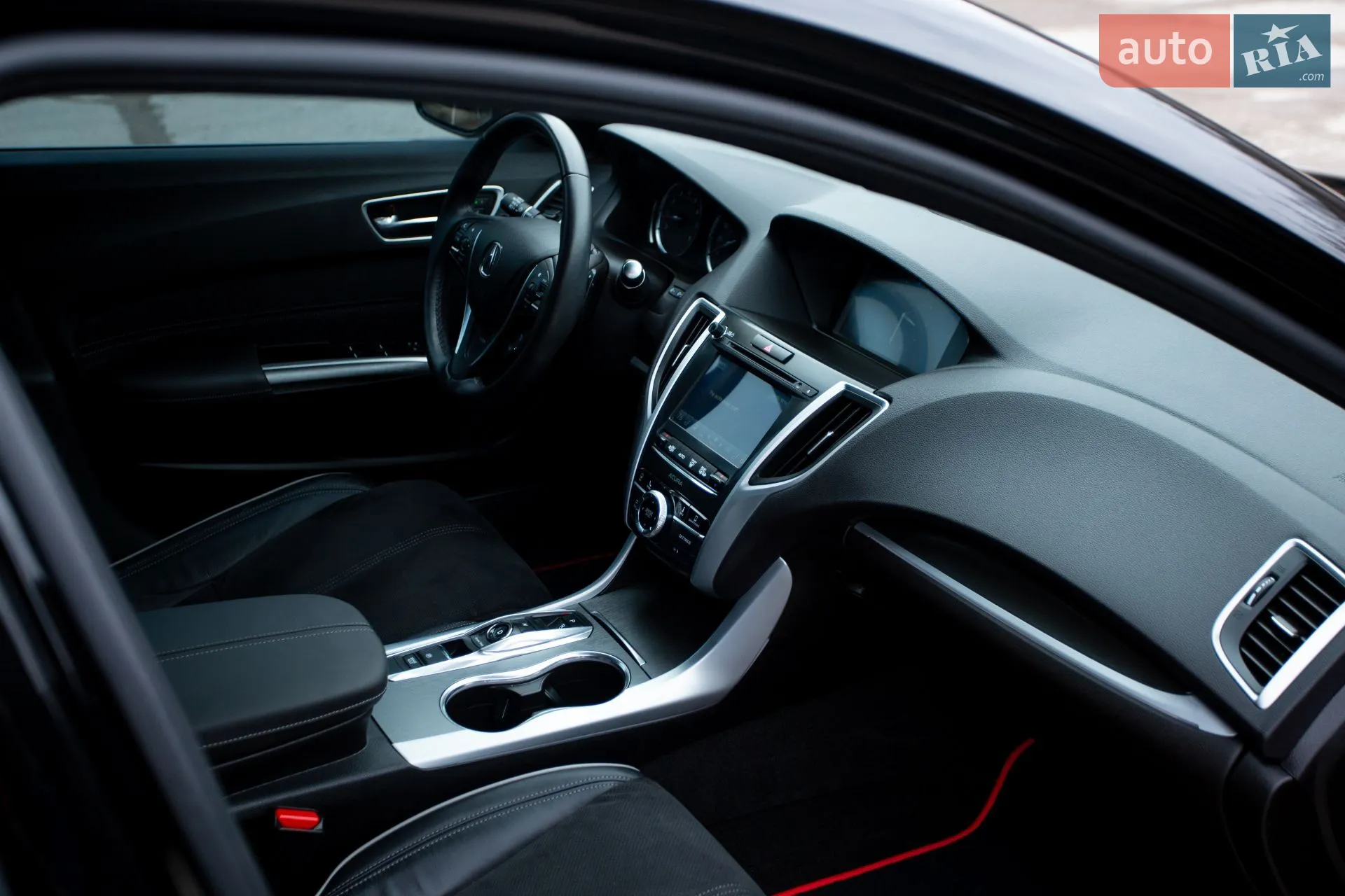 2018 Acura TLX - мініатюра 12