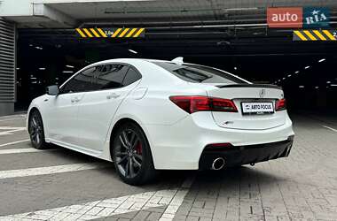 Седан Acura TLX 2017 в 