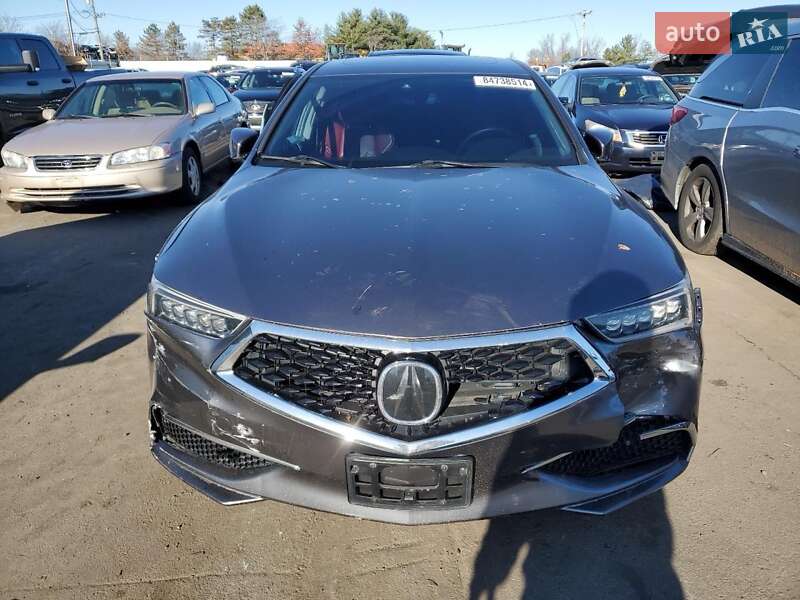 Седан Acura TLX 2018 в Киеве