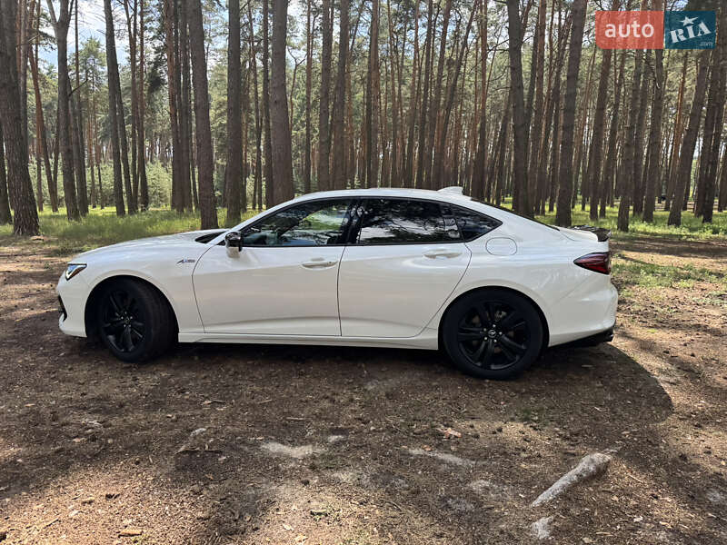 Седан Acura TLX 2022 в Киеве