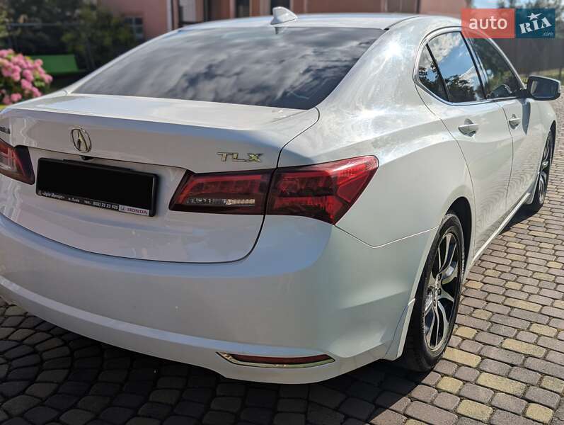 Седан Acura TLX 2015 в Львове