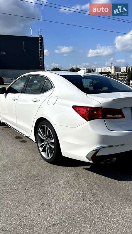 Седан Acura TLX 2018 в Кропивницком