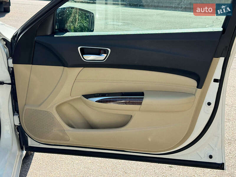 Седан Acura TLX 2019 в Вінниці